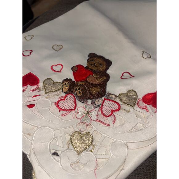 Vintage Embroidered Tablecloth Teddy Bears & Red Gold Hearts Valentine 33”x33” - Picture 2 of 7